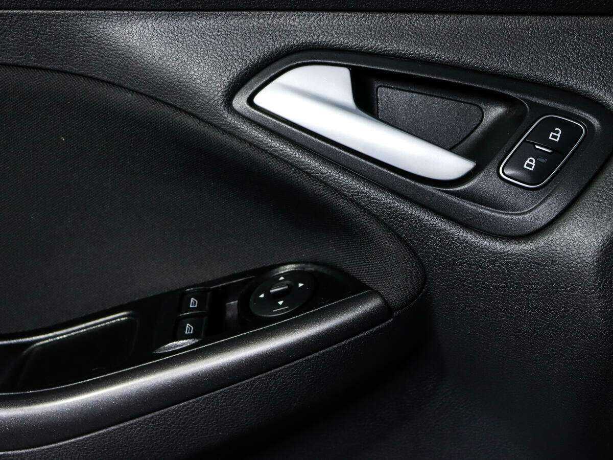 Ford Focus 2018 года с пробегом. Фото: #14
