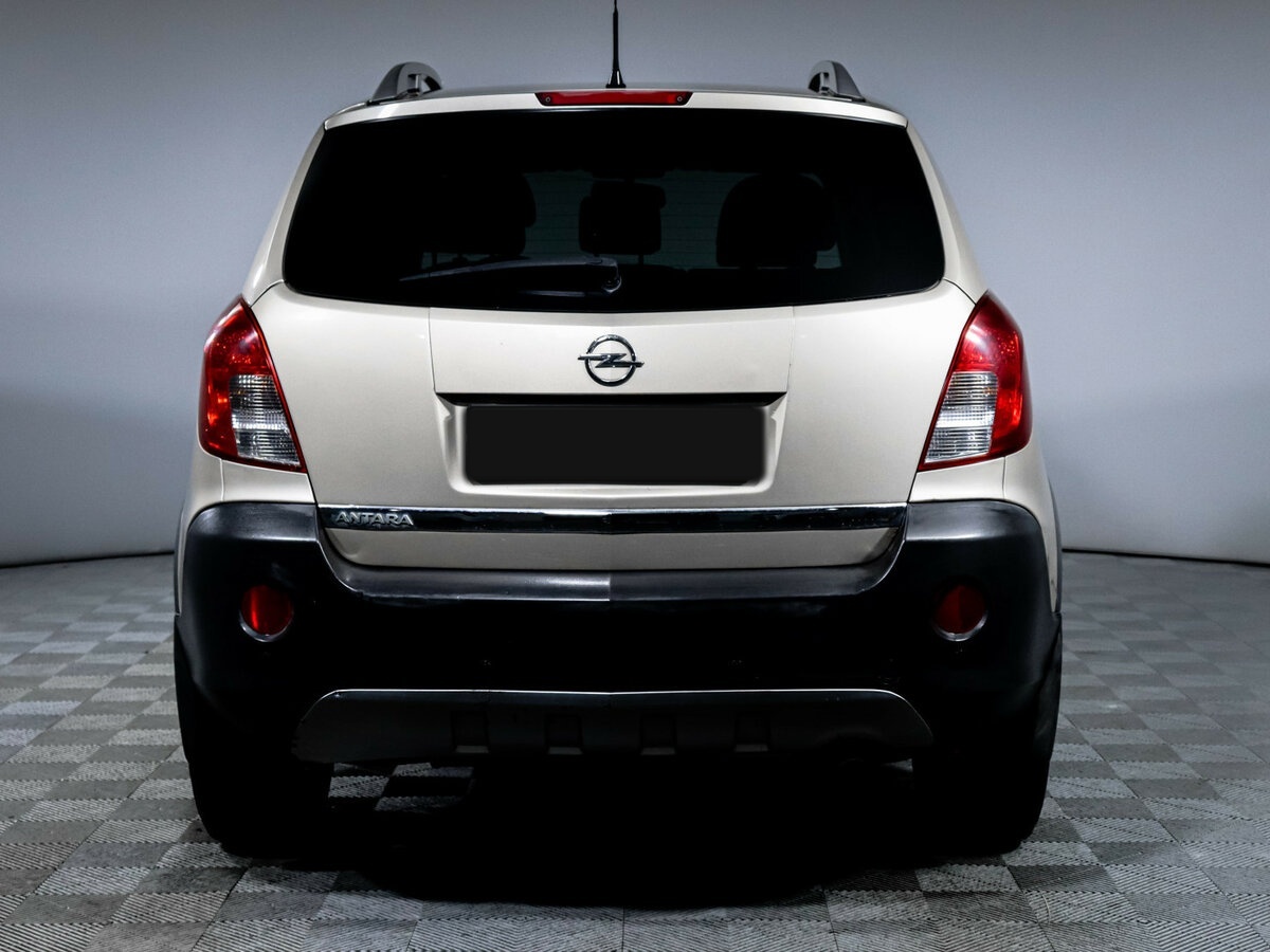 Opel Antara 2013 года с пробегом. Фото: #5