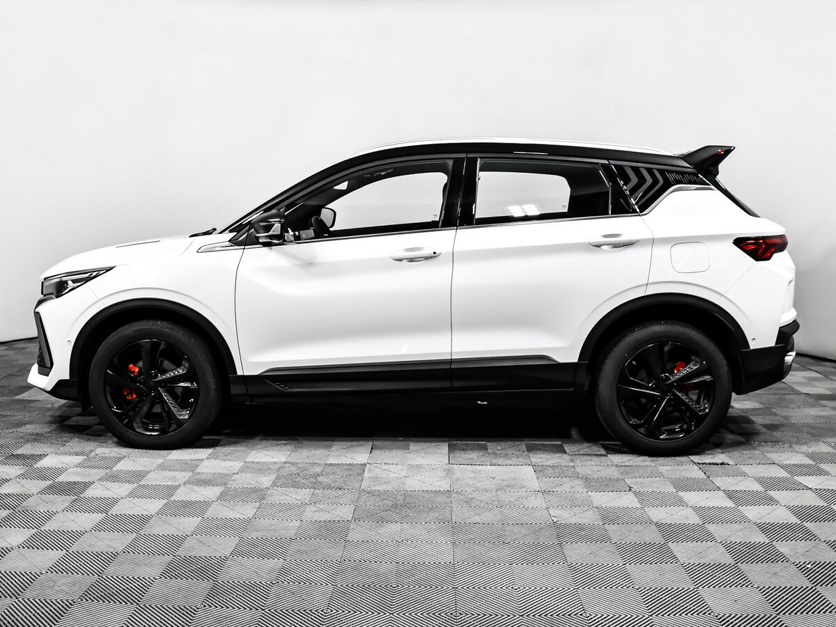 Geely Coolray 2024 года с пробегом. Фото: #7