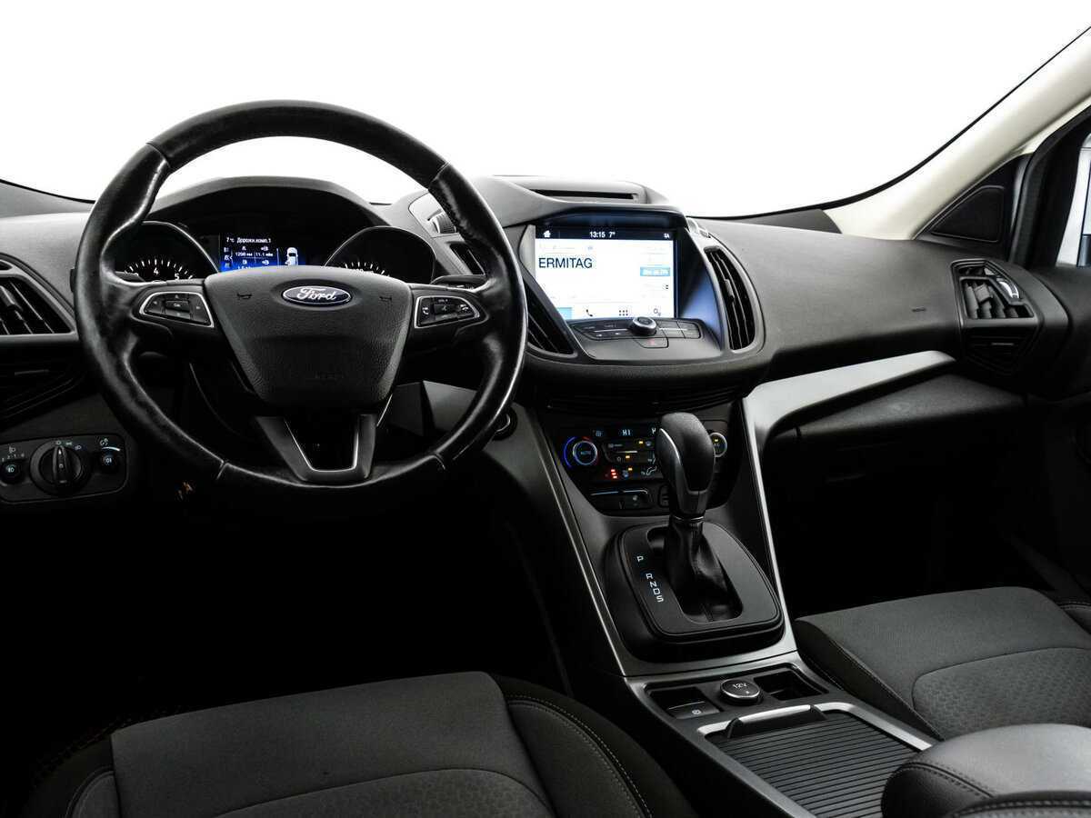 Ford Kuga 2017 года с пробегом. Фото: #7