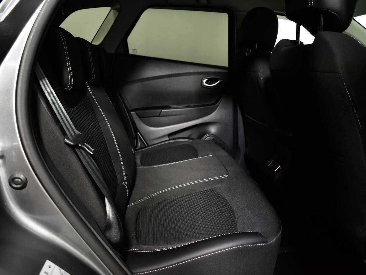 Renault Kaptur 2021 года с пробегом. Фото: #9