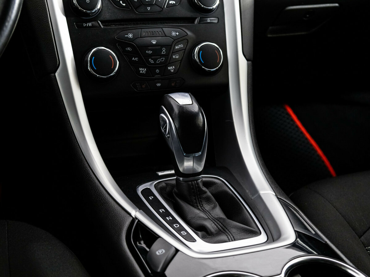 Ford Mondeo 2016 года с пробегом. Фото: #9