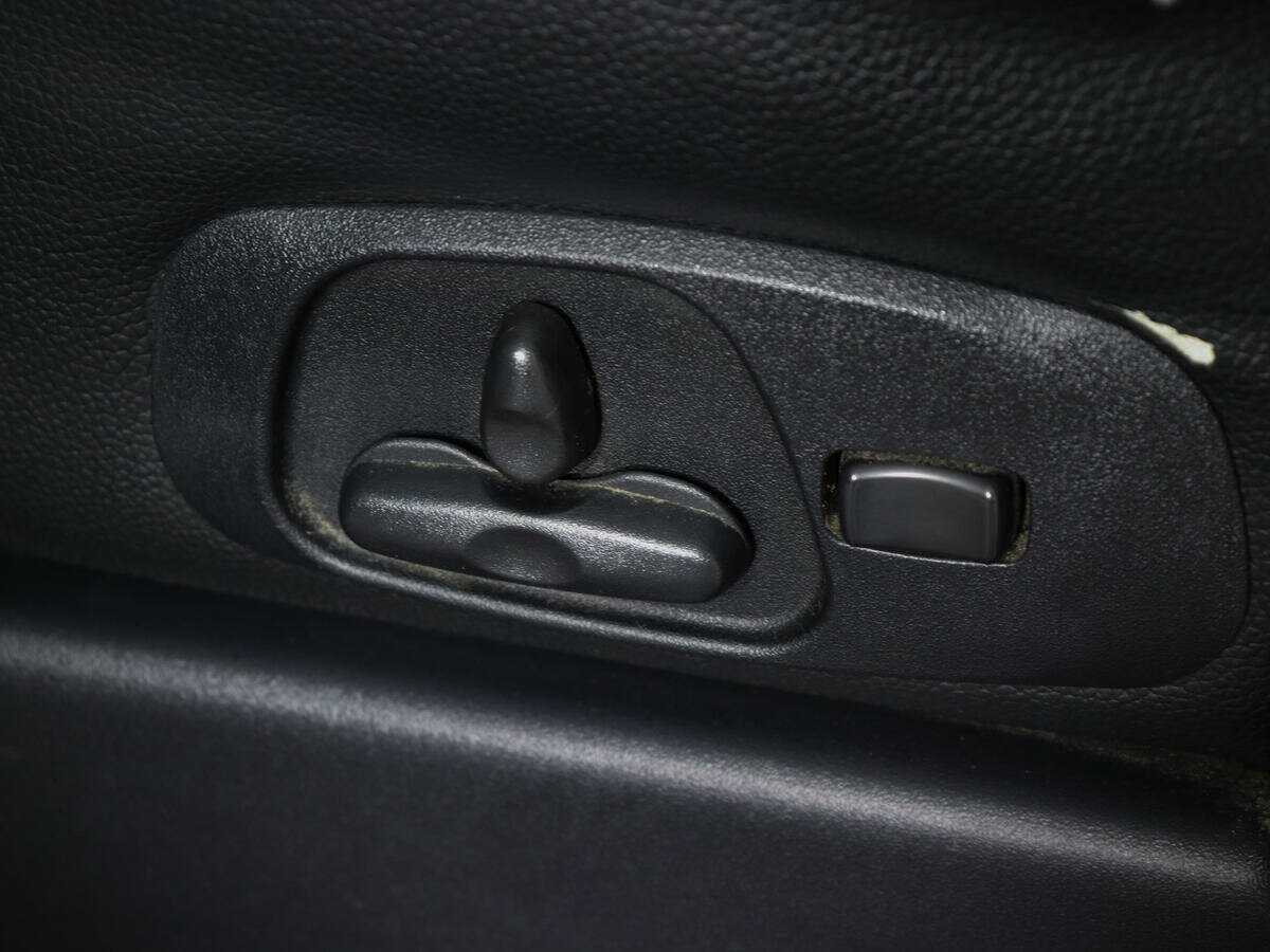 Mitsubishi Pajero 2012 года с пробегом. Фото: #16