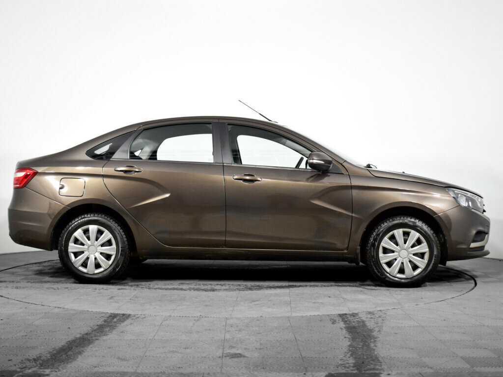 Lada (ВАЗ) Vesta 2017 года с пробегом. Фото: #3