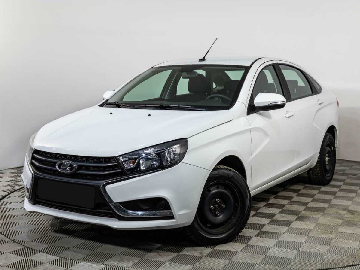 Lada (ВАЗ) Vesta 2022 года с пробегом. Посмотреть фото