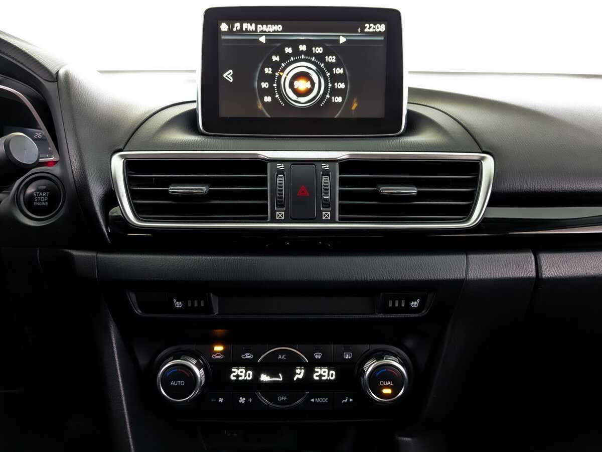 Mazda 3 2015 года с пробегом. Фото: #14