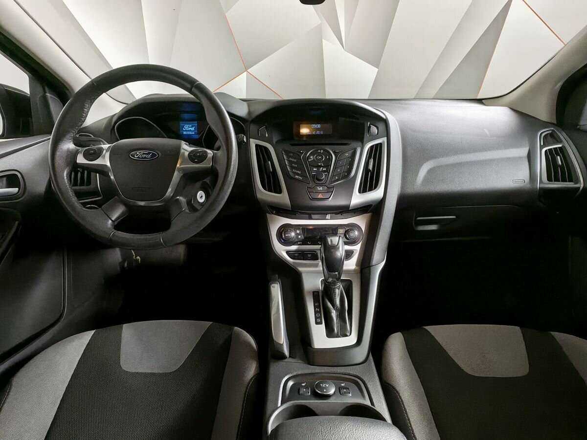 Ford Focus 2012 года с пробегом. Фото: #9