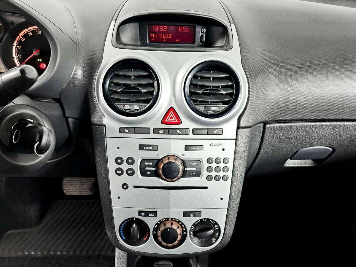 Opel Corsa 2012 года с пробегом. Фото: #12