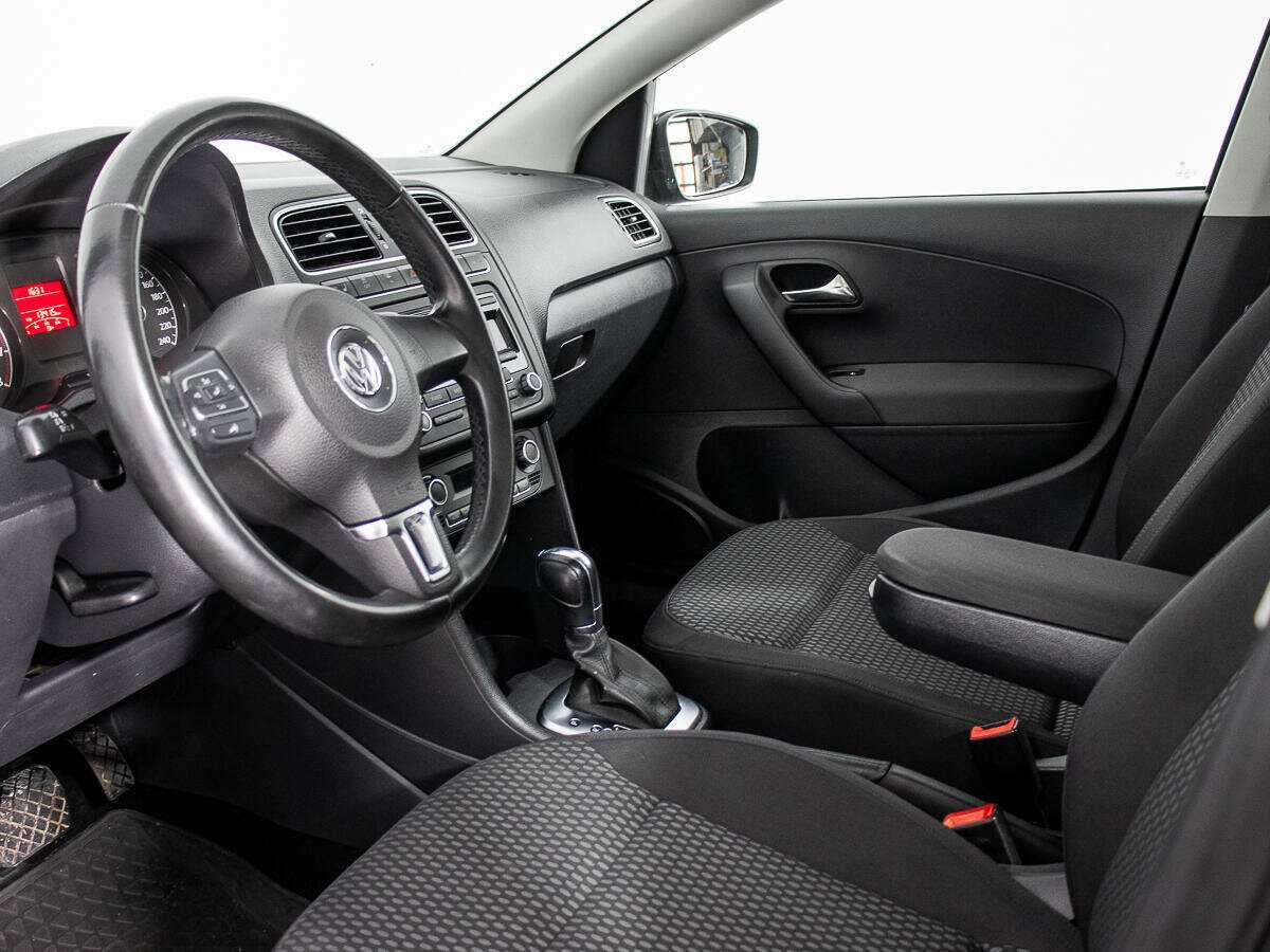Volkswagen Polo 2012 года с пробегом. Фото: #9