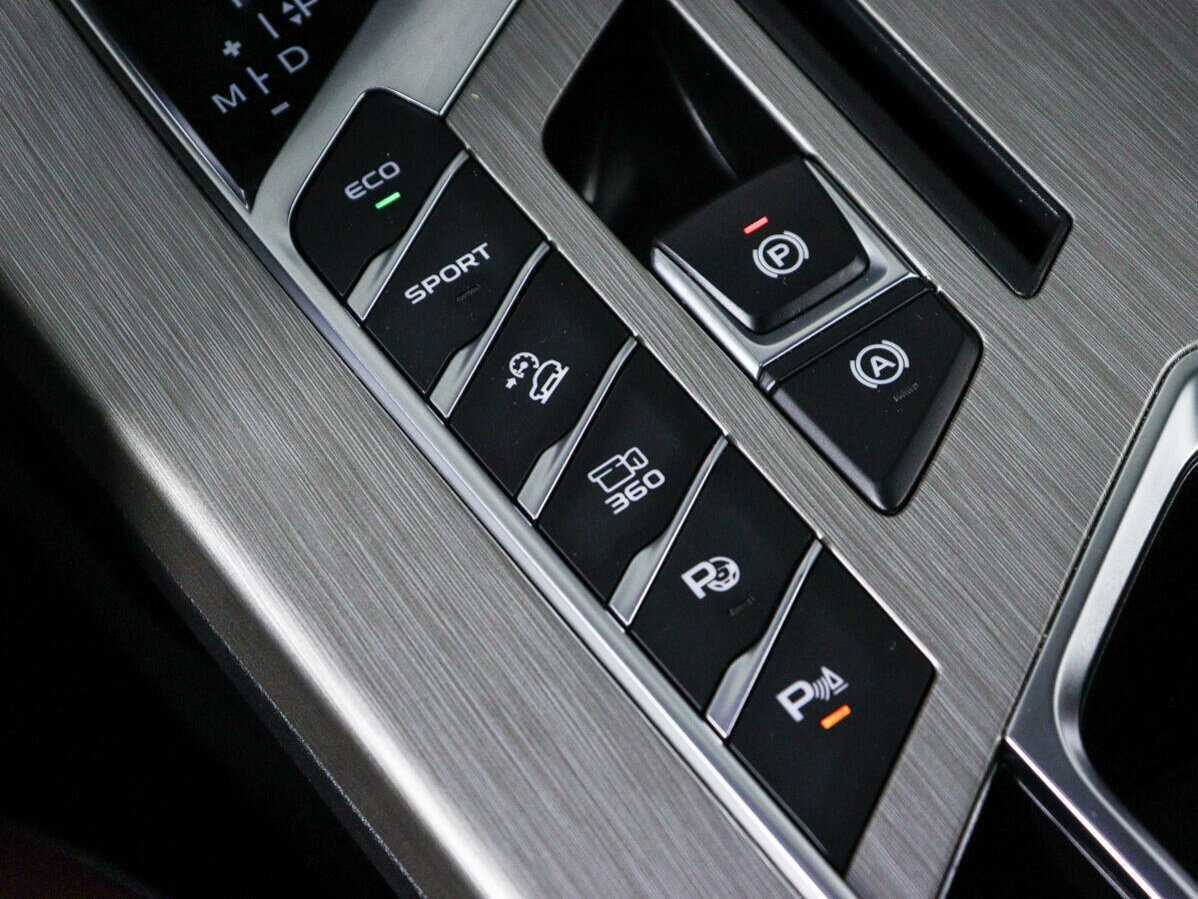 Geely Coolray 2023 года с пробегом. Фото: #16