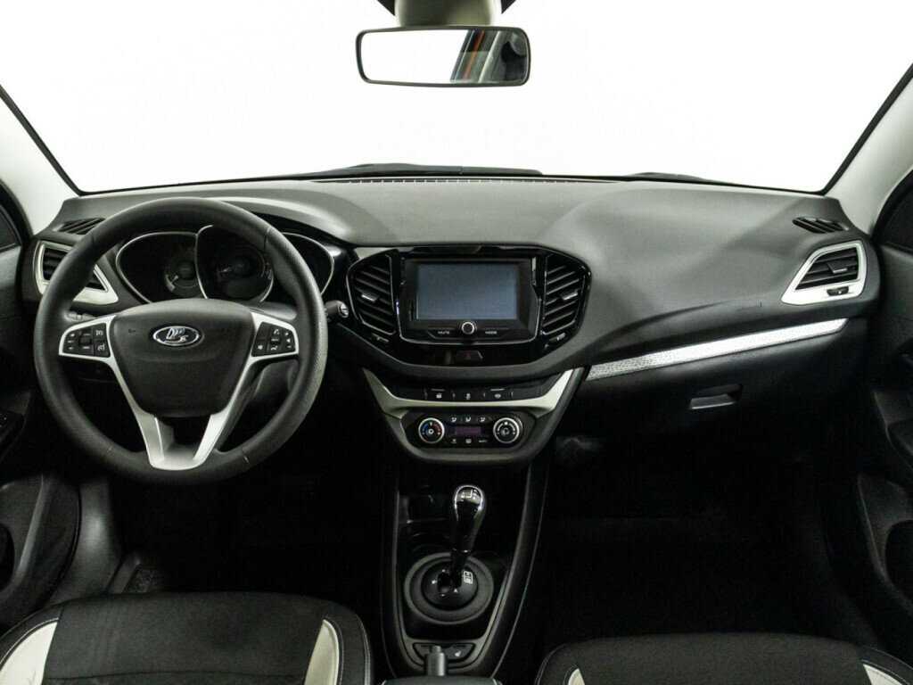 Lada (ВАЗ) Vesta 2018 года с пробегом. Фото: #12