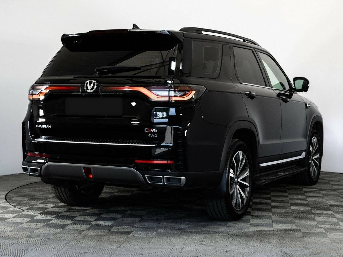 Changan CS95 2023 года с пробегом. Фото: #5