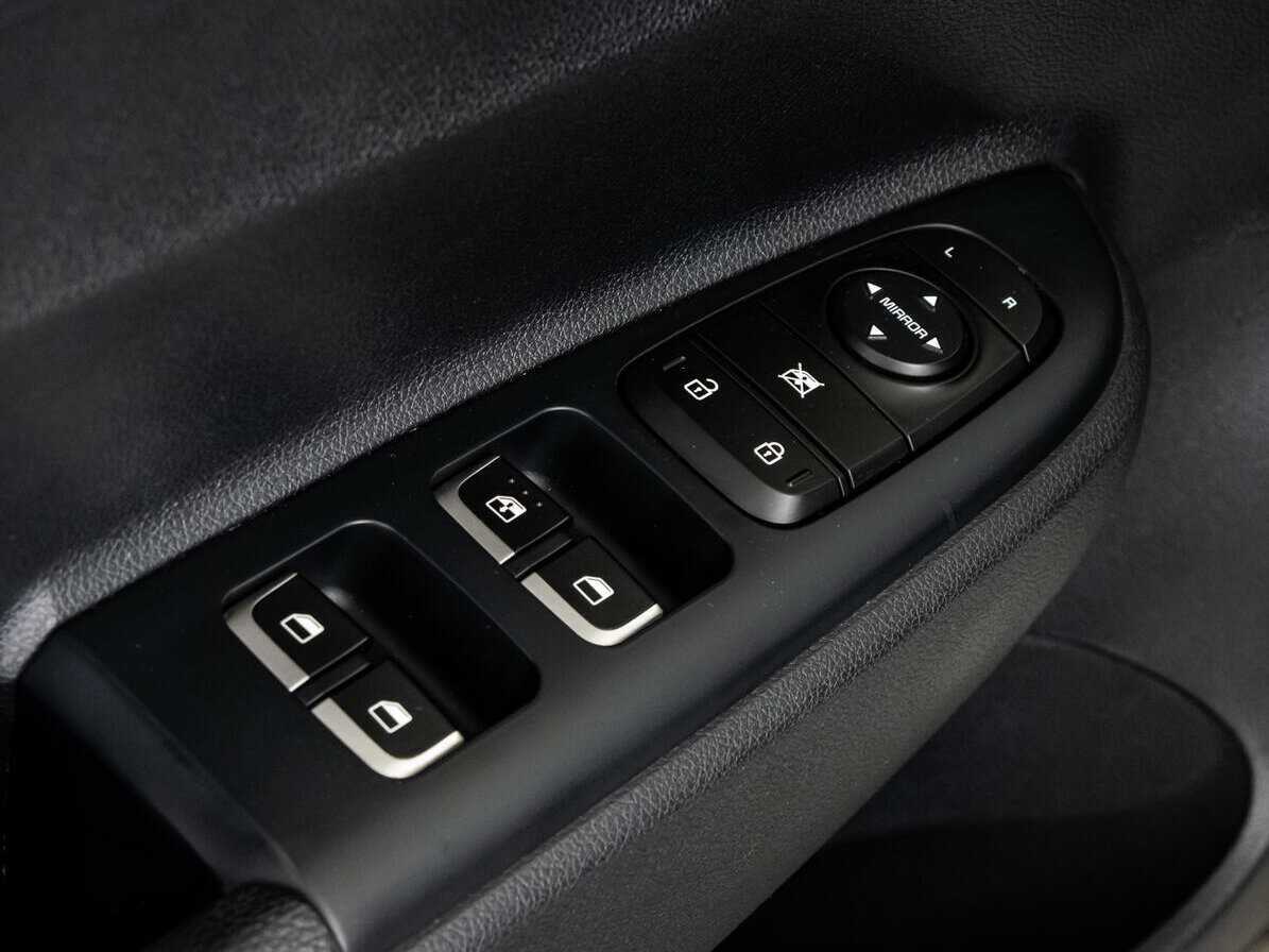 Kia Rio 2019 года с пробегом. Фото: #18