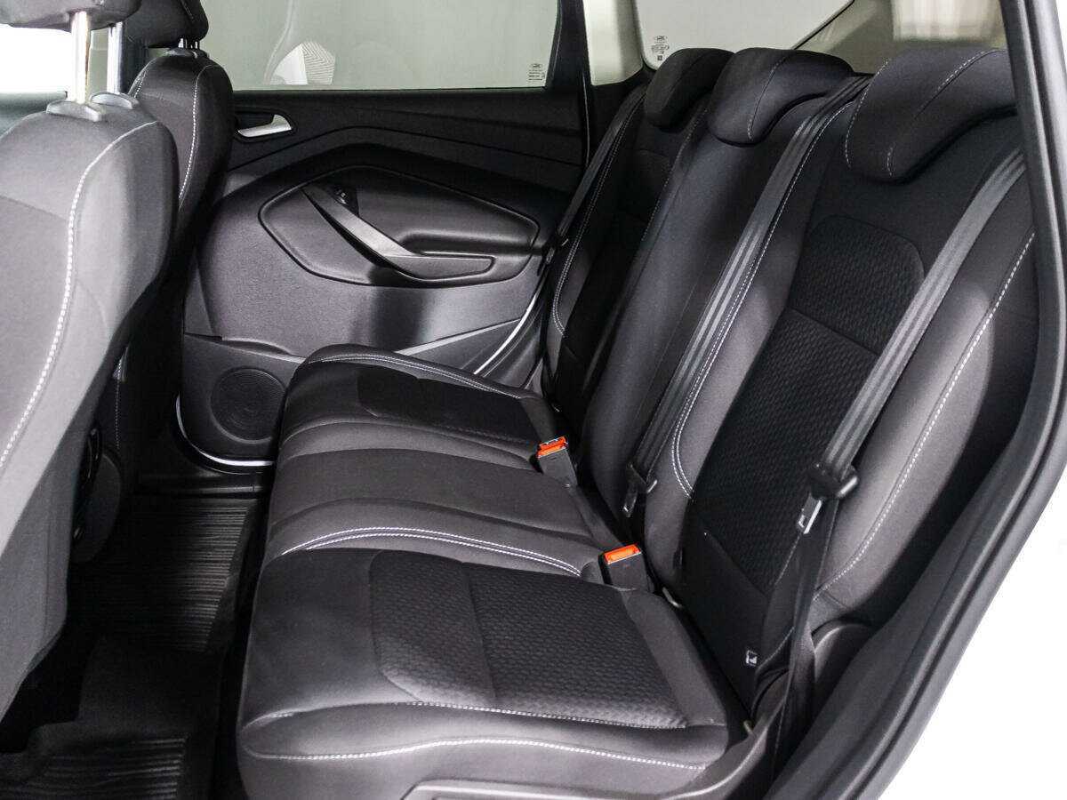 Ford Kuga 2017 года с пробегом. Фото: #9