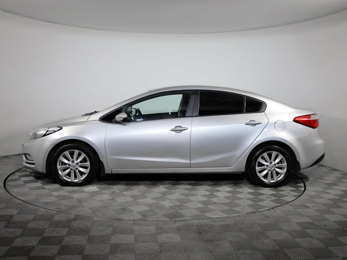 Kia Cerato 2013 года с пробегом. Фото: #7