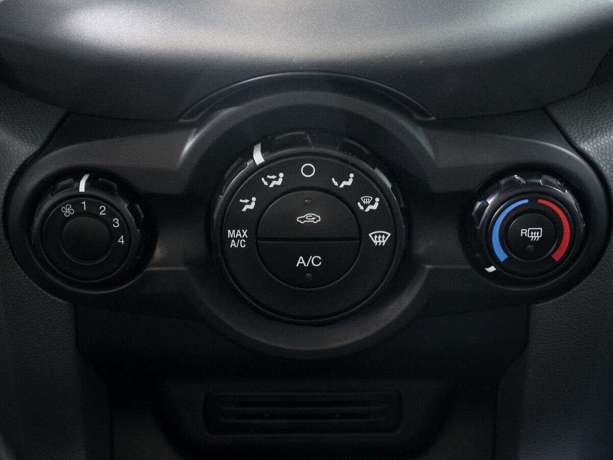 Ford EcoSport 2015 года с пробегом. Фото: #14