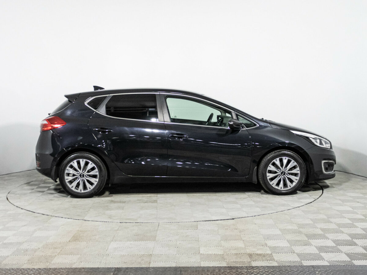 Kia Ceed 2017 года с пробегом. Фото: #3