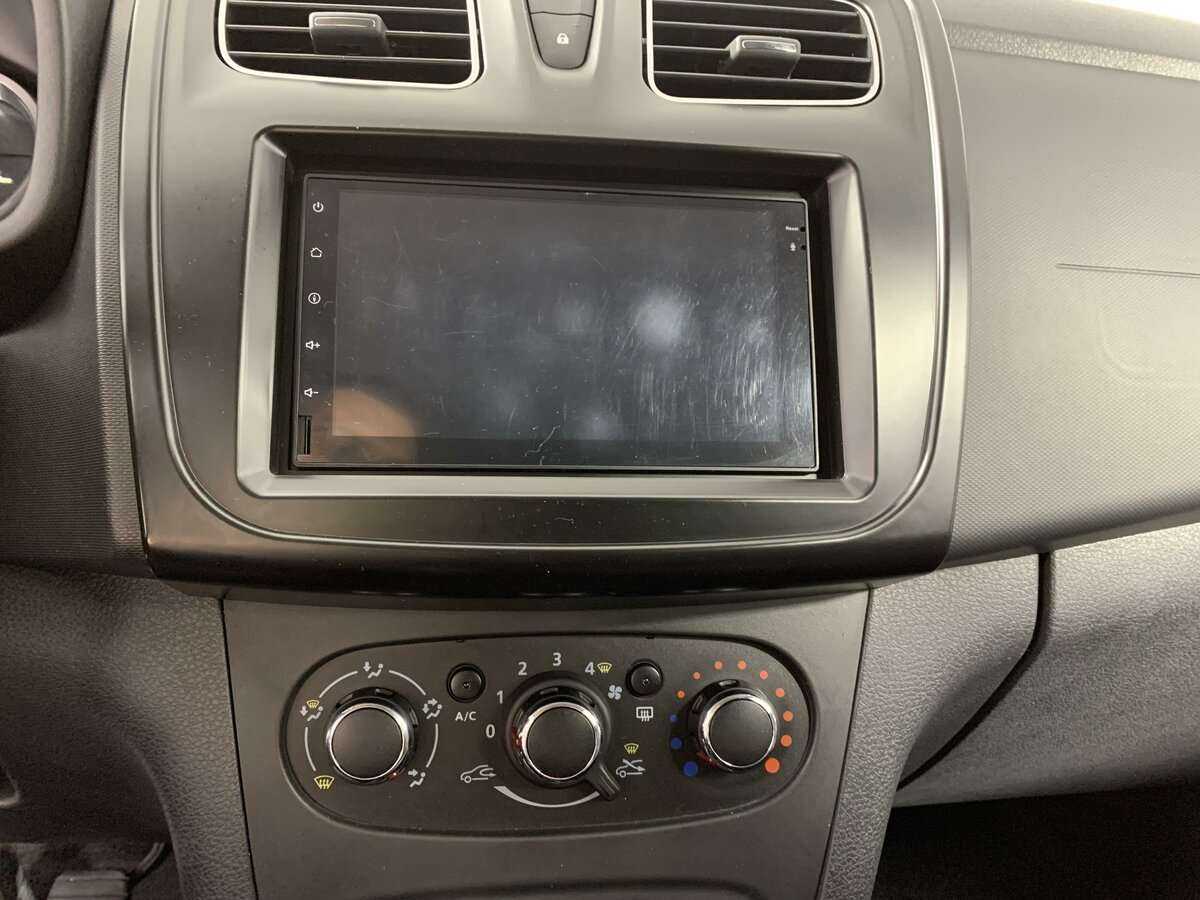 Renault Logan 2019 года с пробегом. Фото: #12