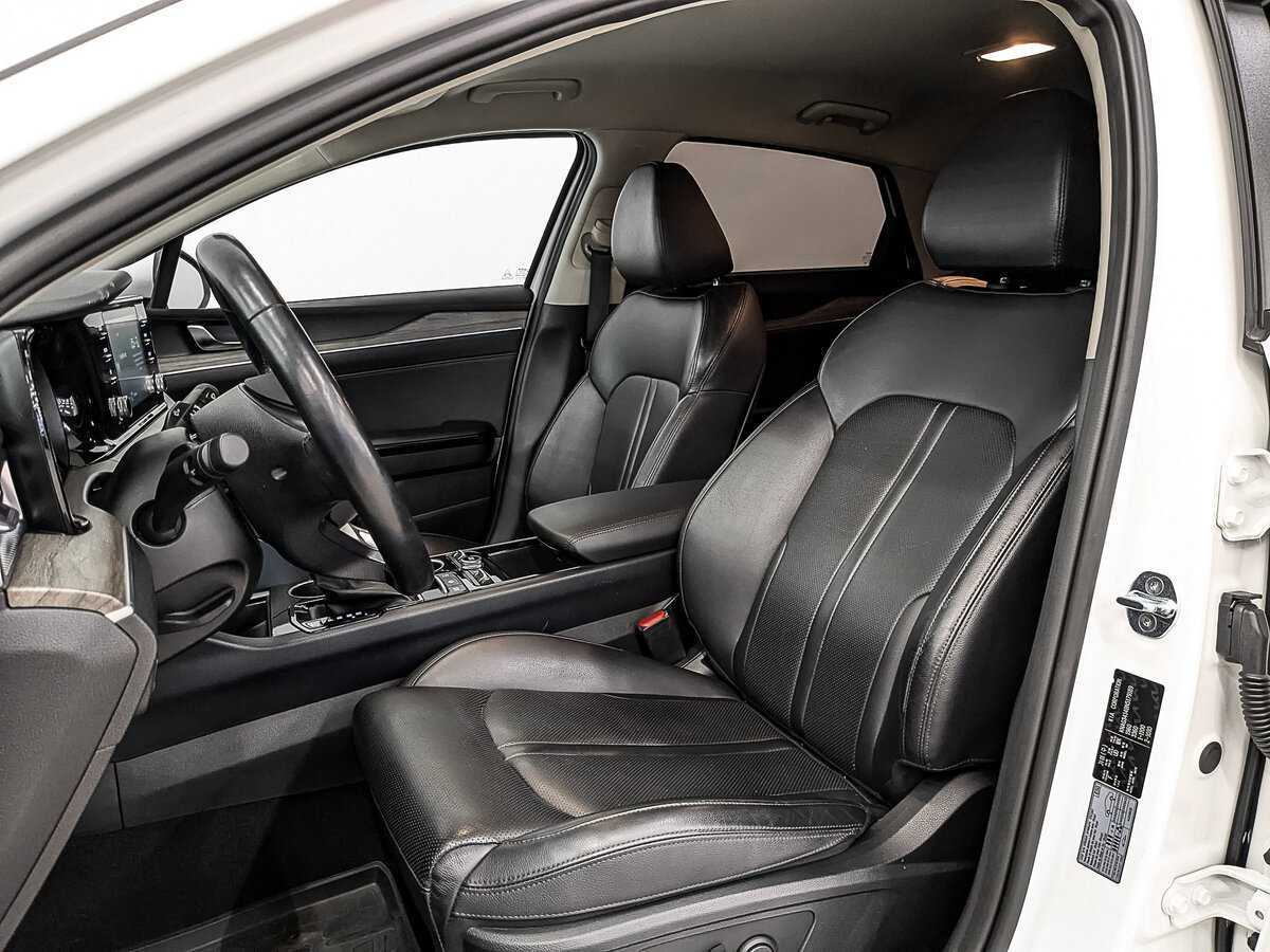 Kia K5 2022 года с пробегом. Фото: #17