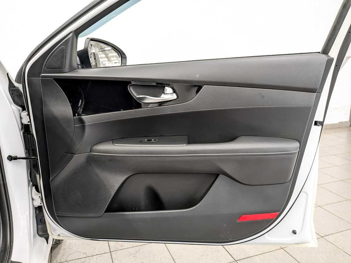 Kia Cerato 2019 года с пробегом. Фото: #21