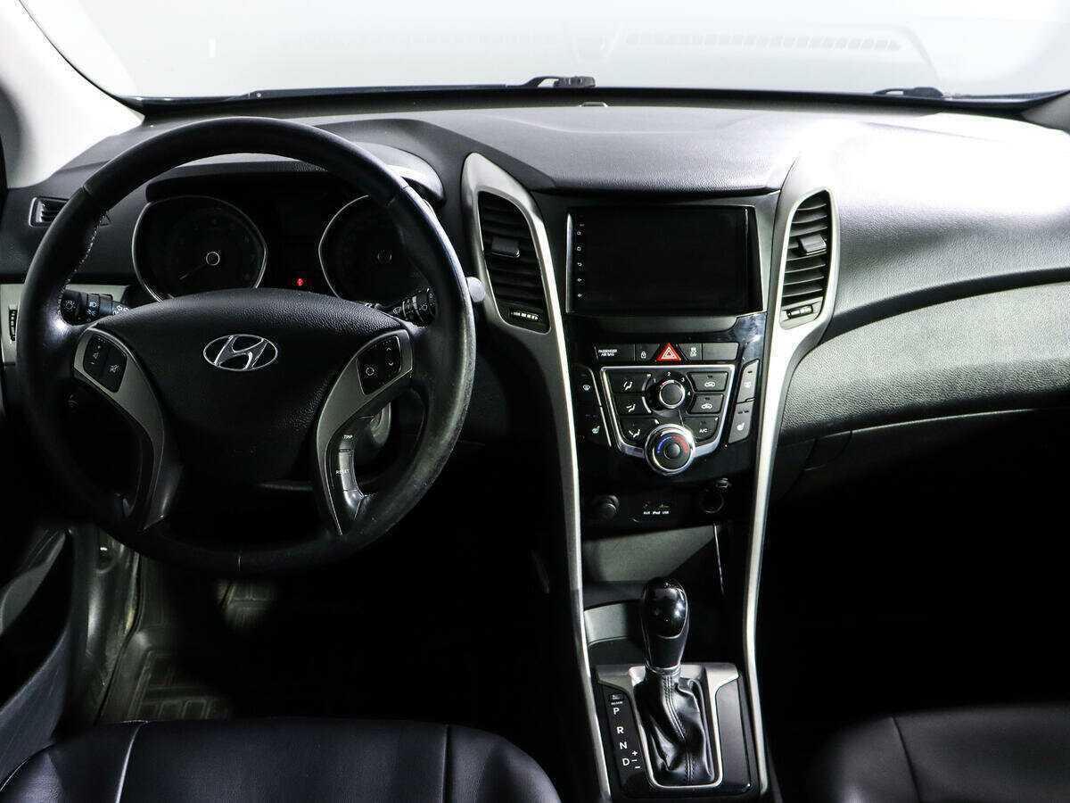 Hyundai i30 2012 года с пробегом. Фото: #11