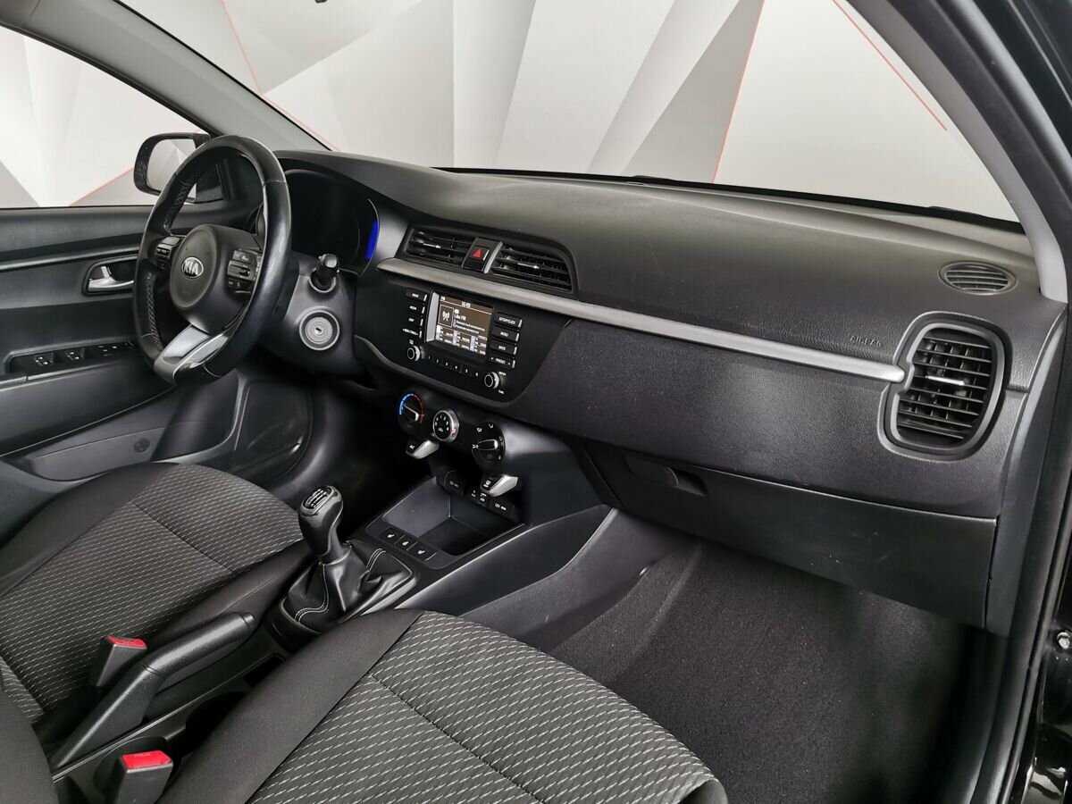 Kia Rio 2018 года с пробегом. Фото: #8