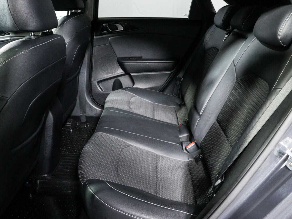 Kia Ceed 2018 года с пробегом. Фото: #9