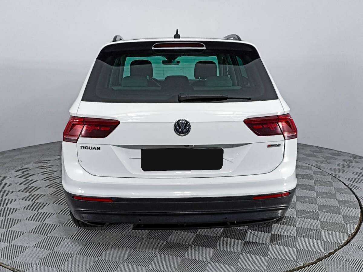 Volkswagen Tiguan 2019 года с пробегом. Фото: #5