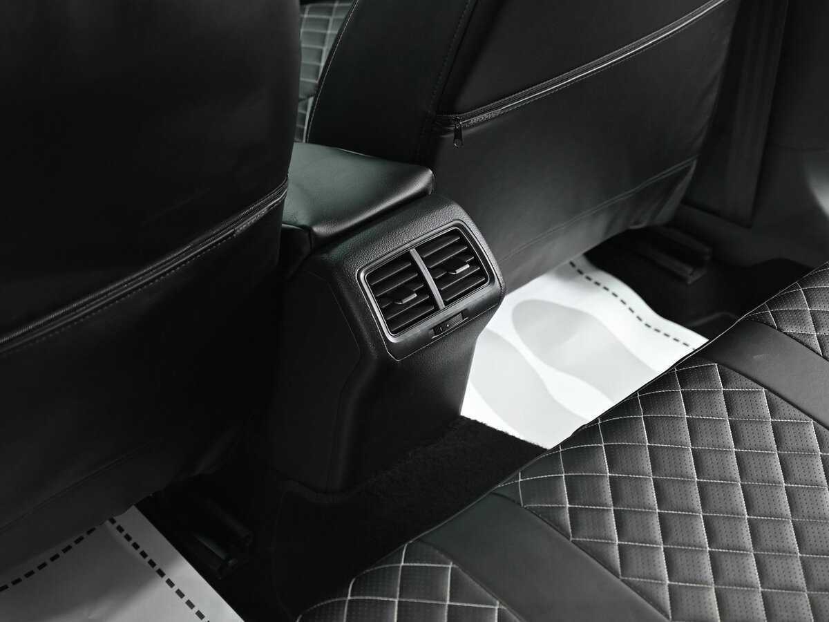 Volkswagen Golf 2013 года с пробегом. Фото: #13