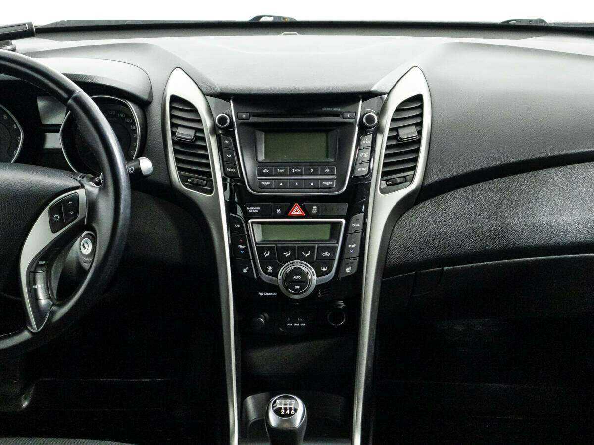 Hyundai i30 2013 года с пробегом. Фото: #13