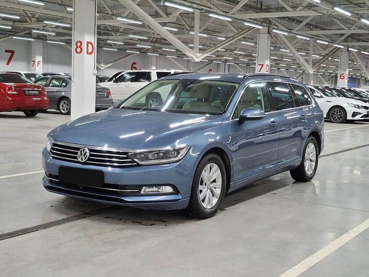 Volkswagen Passat 2018 года с пробегом. Фото: #0