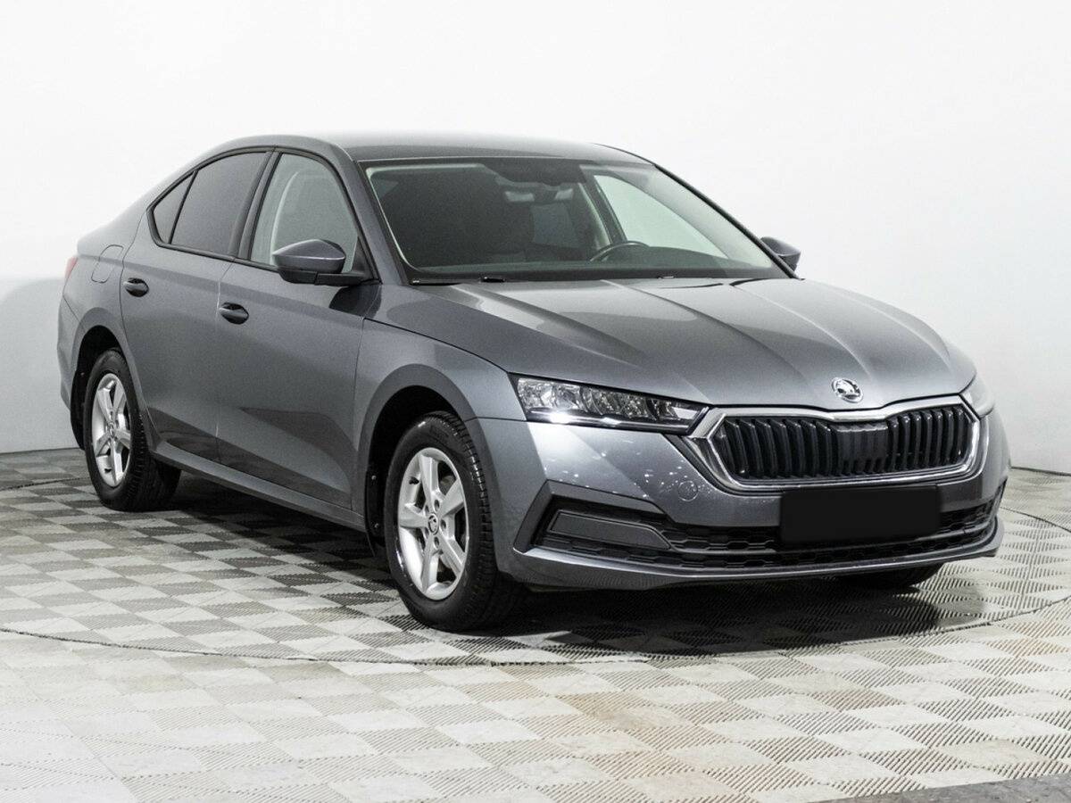 Skoda Octavia 2021 года с пробегом. Фото: #2