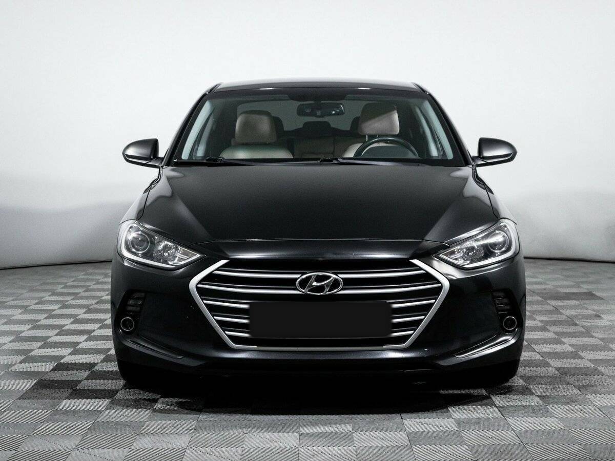 Hyundai Elantra 2016 года с пробегом. Фото: #1