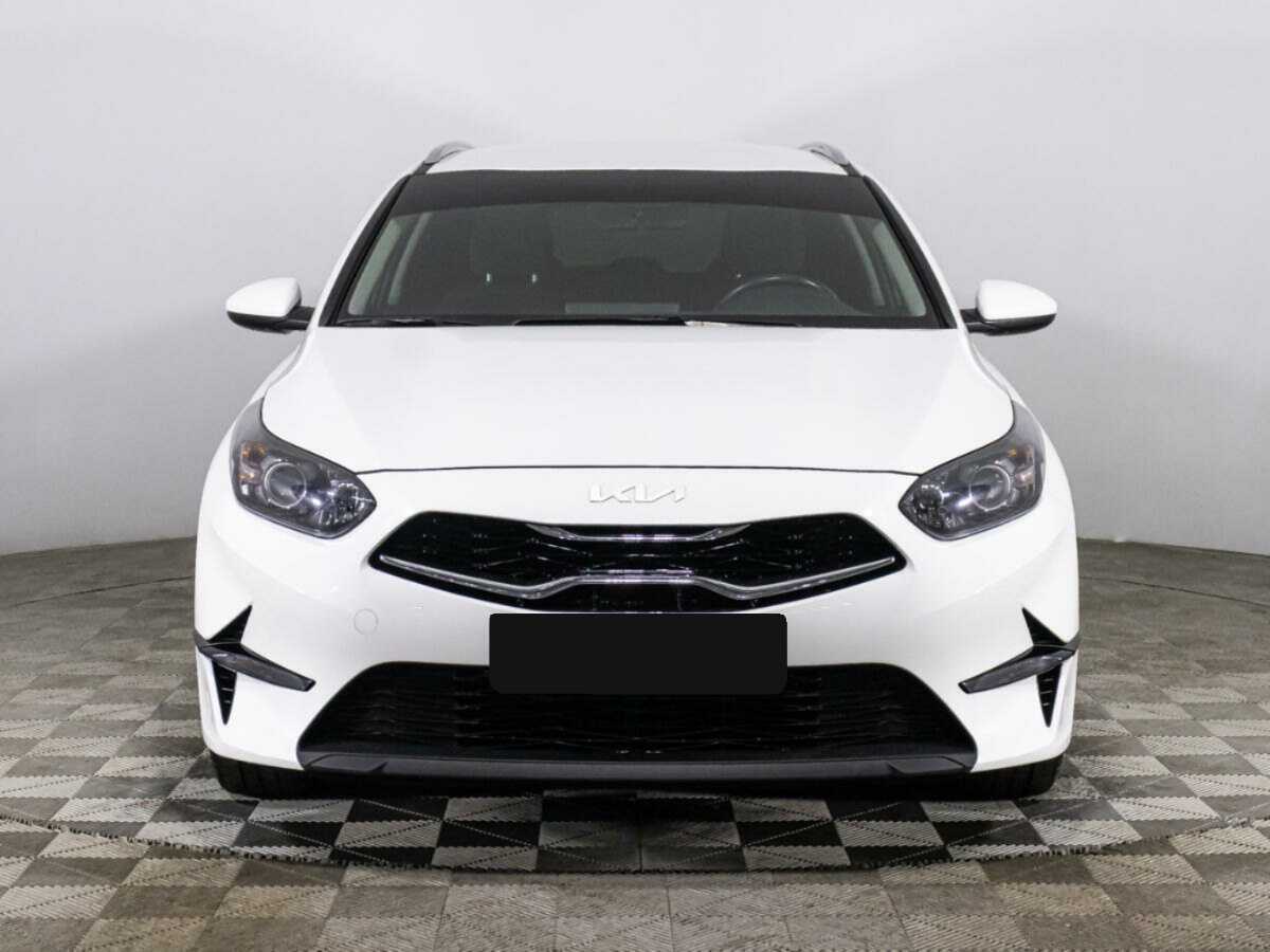 Kia Ceed 2023 года с пробегом. Фото: #1