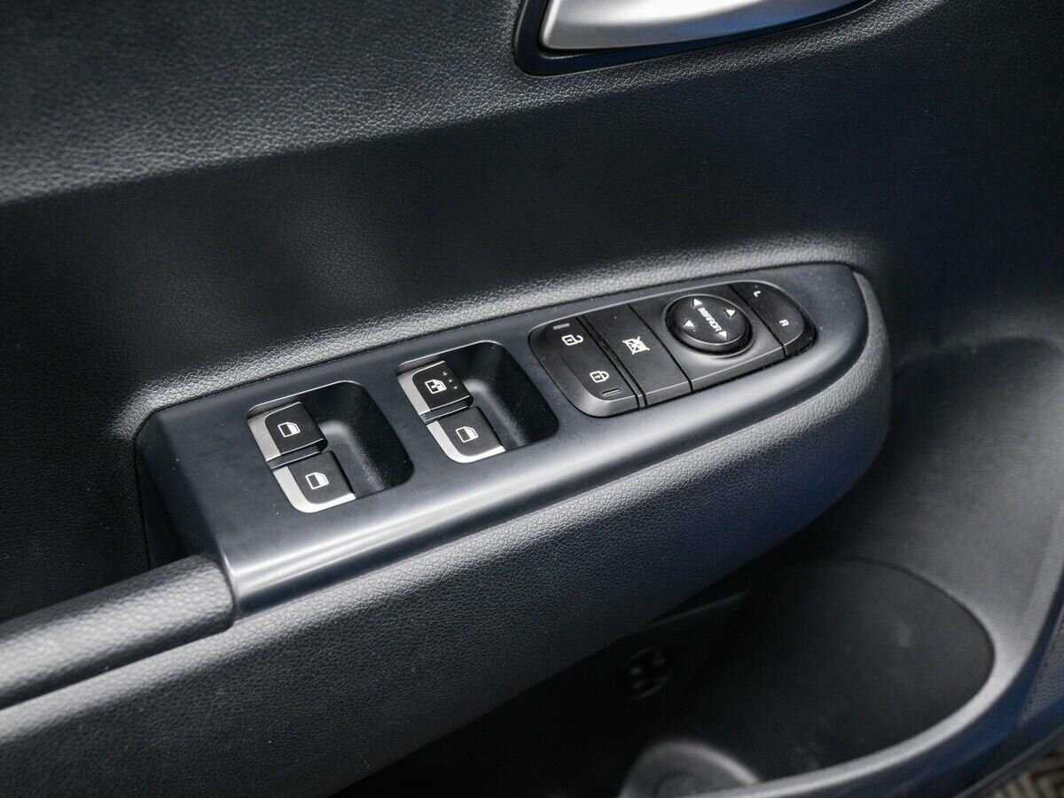 Kia Rio 2020 года с пробегом. Фото: #14