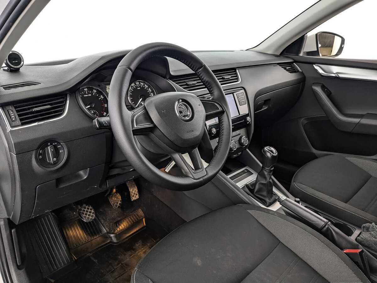 Skoda Octavia 2017 года с пробегом. Фото: #10