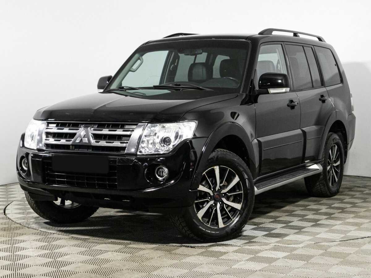 Mitsubishi Pajero 2012 года с пробегом. Посмотреть фото