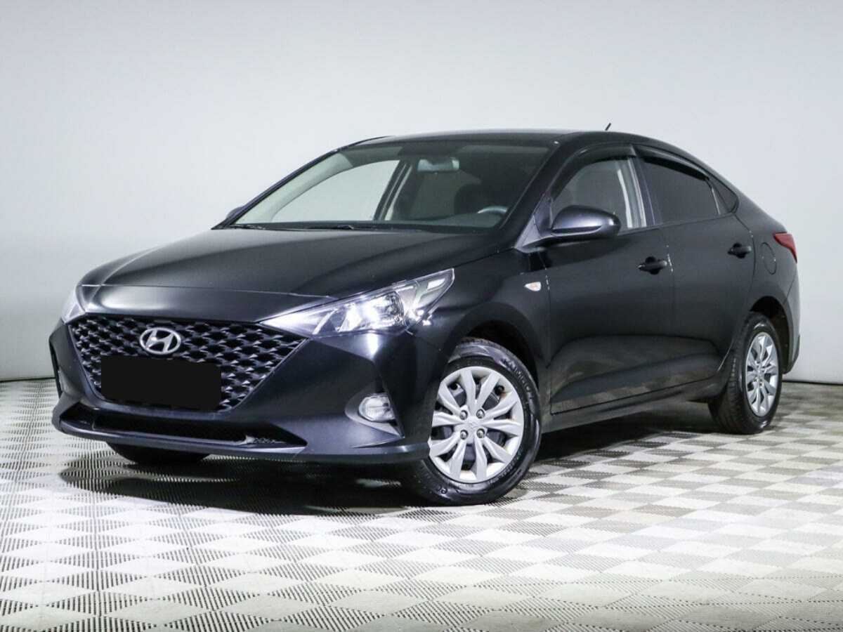 Hyundai Solaris 2021 года с пробегом. Посмотреть фото