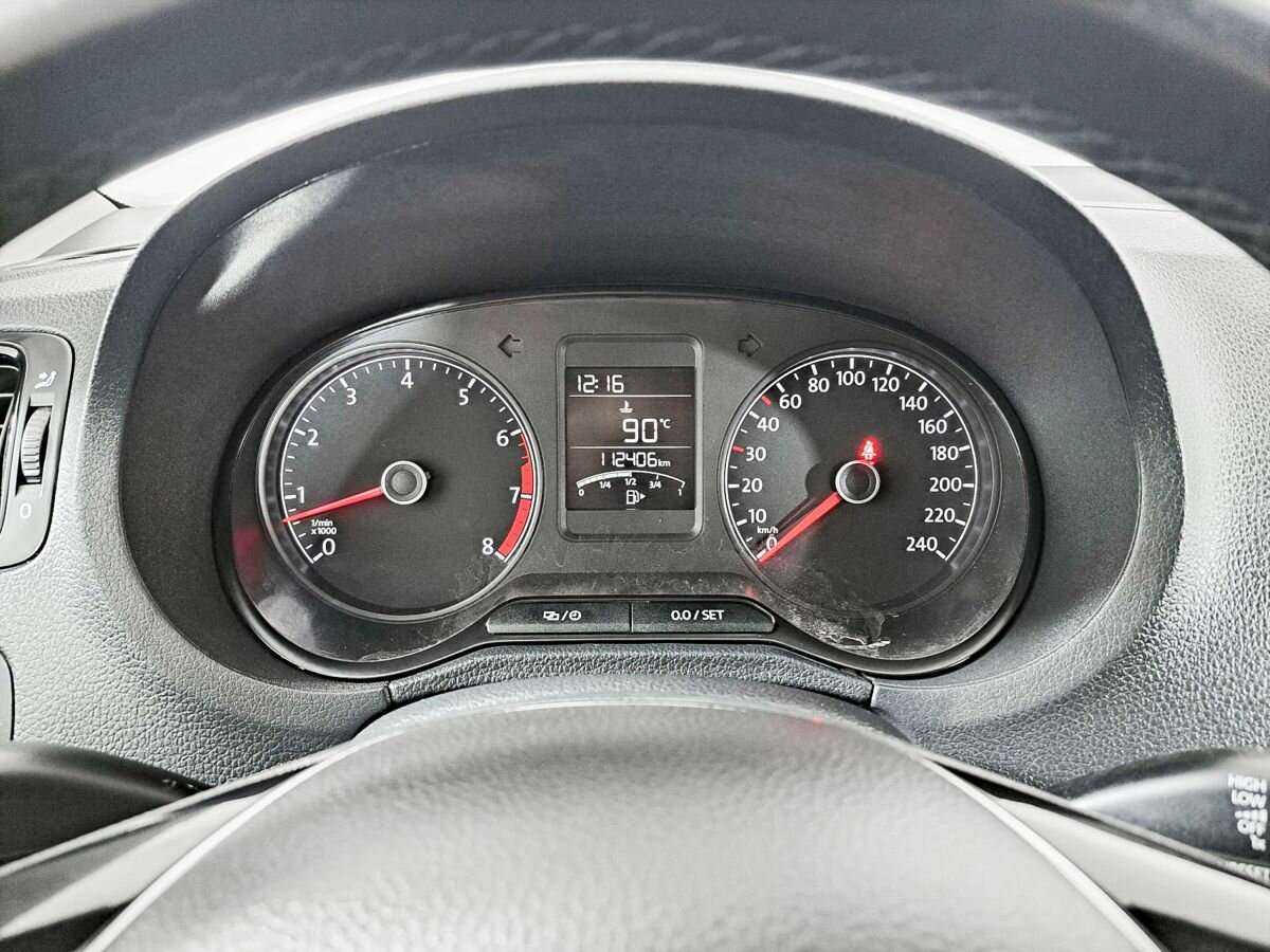 Volkswagen Polo 2015 года с пробегом. Фото: #11