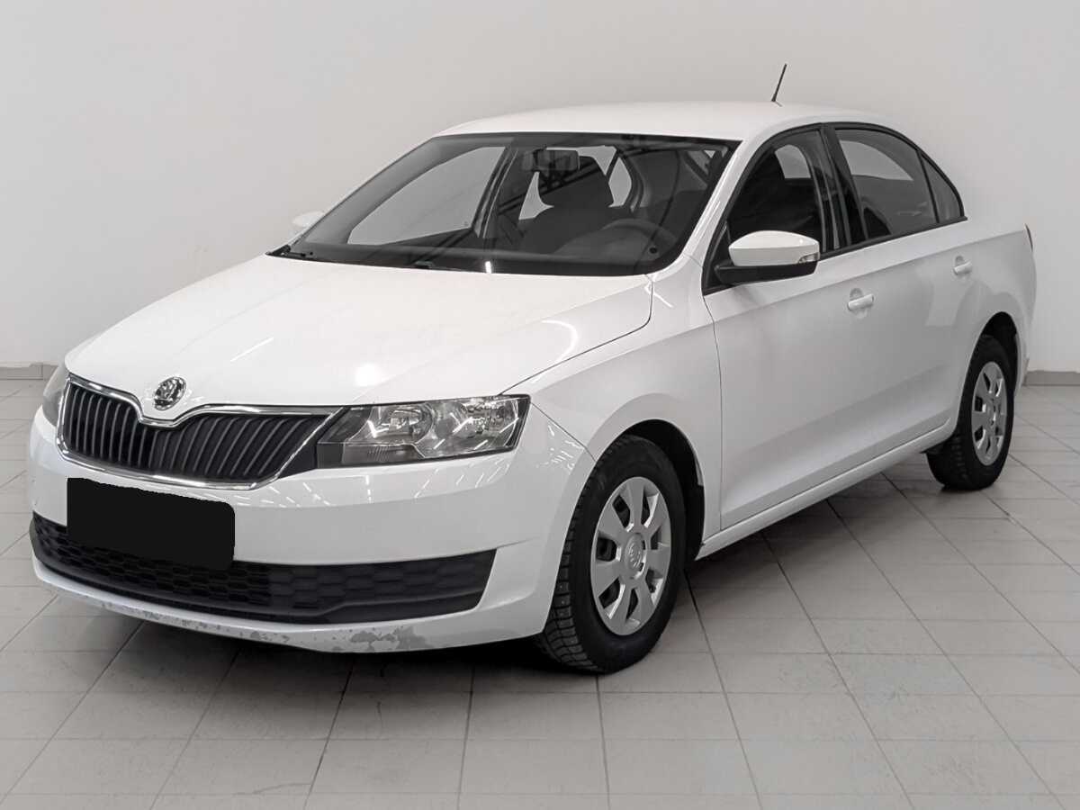 Skoda Rapid 2017 года с пробегом. Посмотреть фото