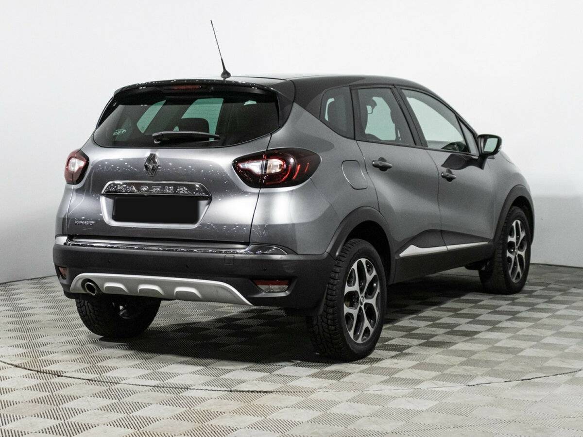 Renault Kaptur 2017 года с пробегом. Фото: #4