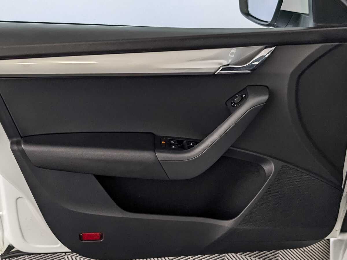 Skoda Octavia 2019 года с пробегом. Фото: #18