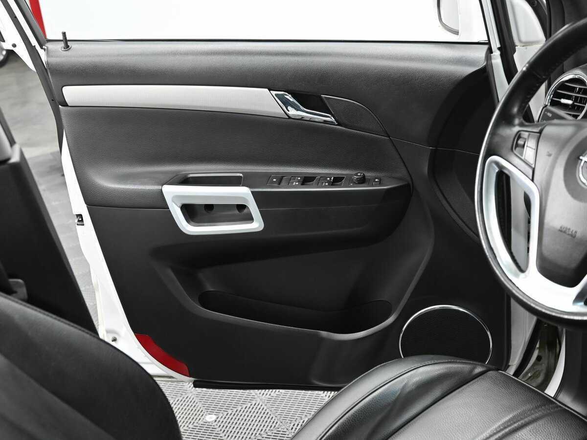 Opel Antara 2015 года с пробегом. Фото: #6