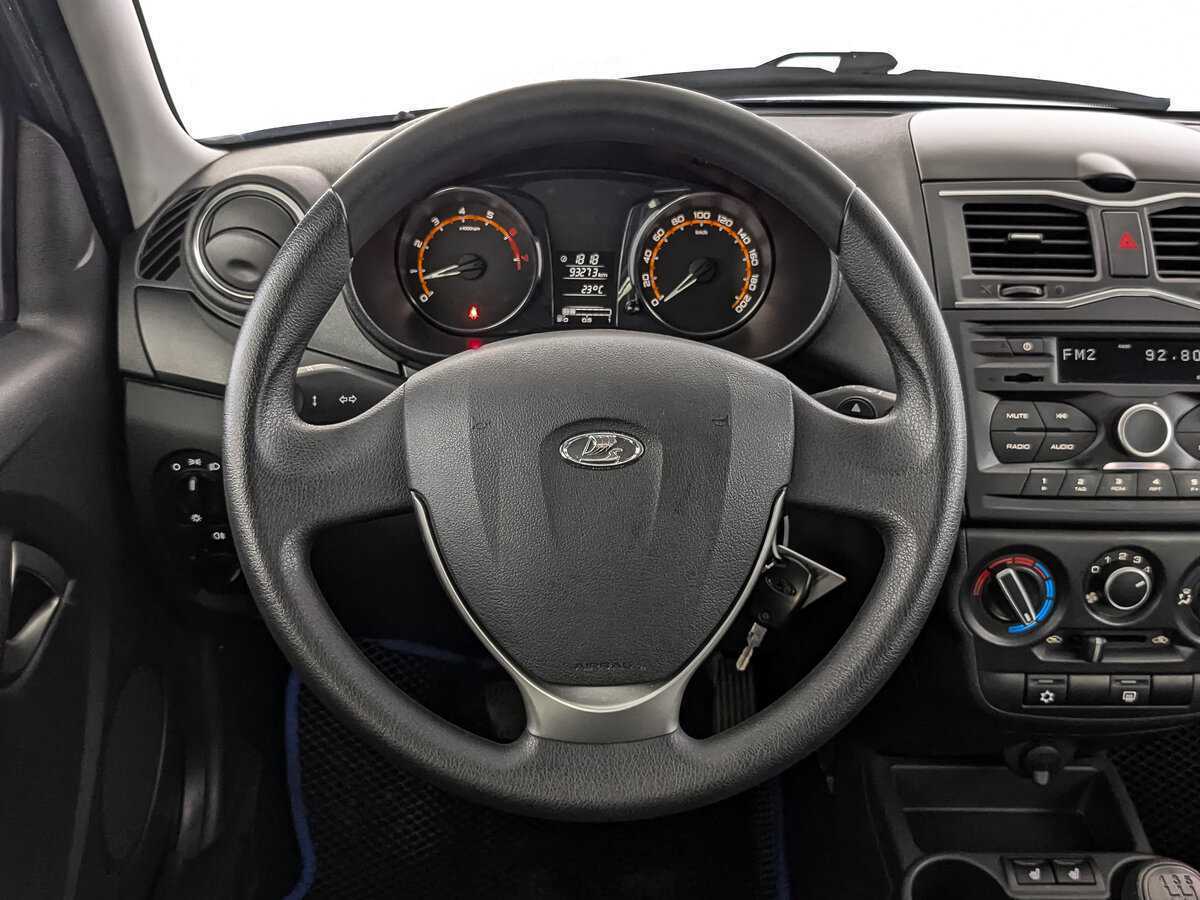 Lada (ВАЗ) Granta 2020 года с пробегом. Фото: #17