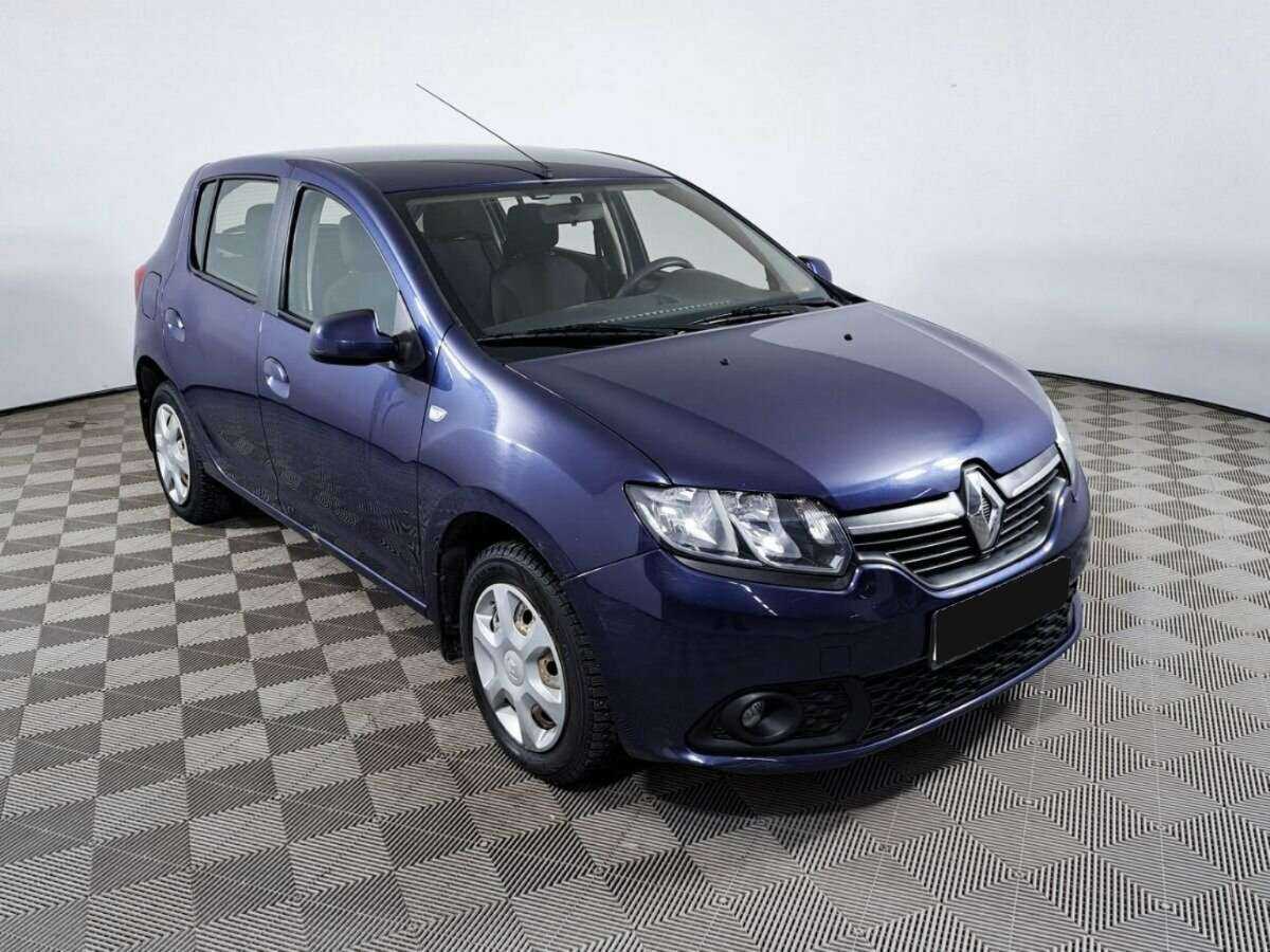 Renault Sandero 2015 года с пробегом. Фото: #2