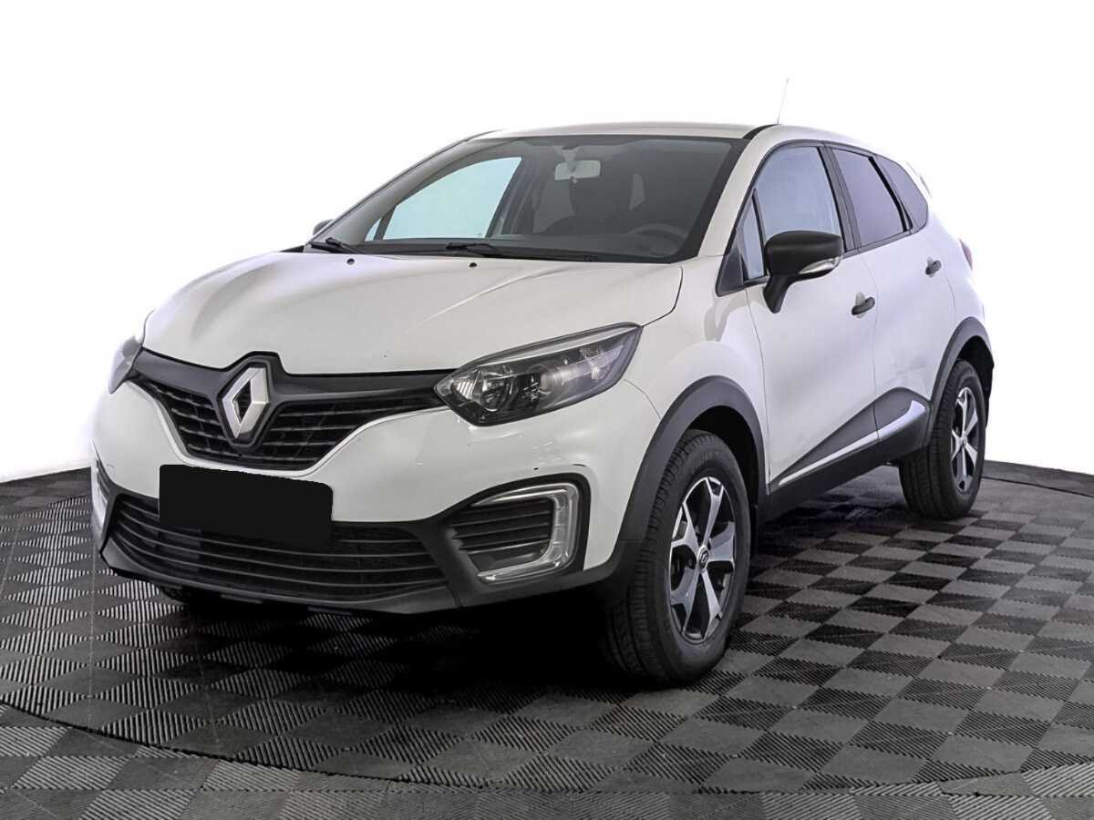 Renault Kaptur 2018 года с пробегом. Посмотреть фото