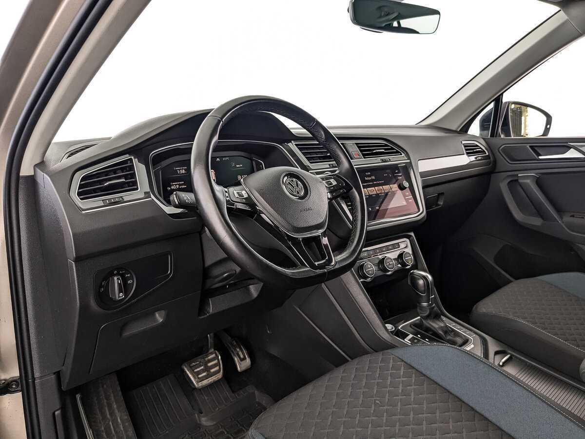 Volkswagen Tiguan 2019 года с пробегом. Фото: #10