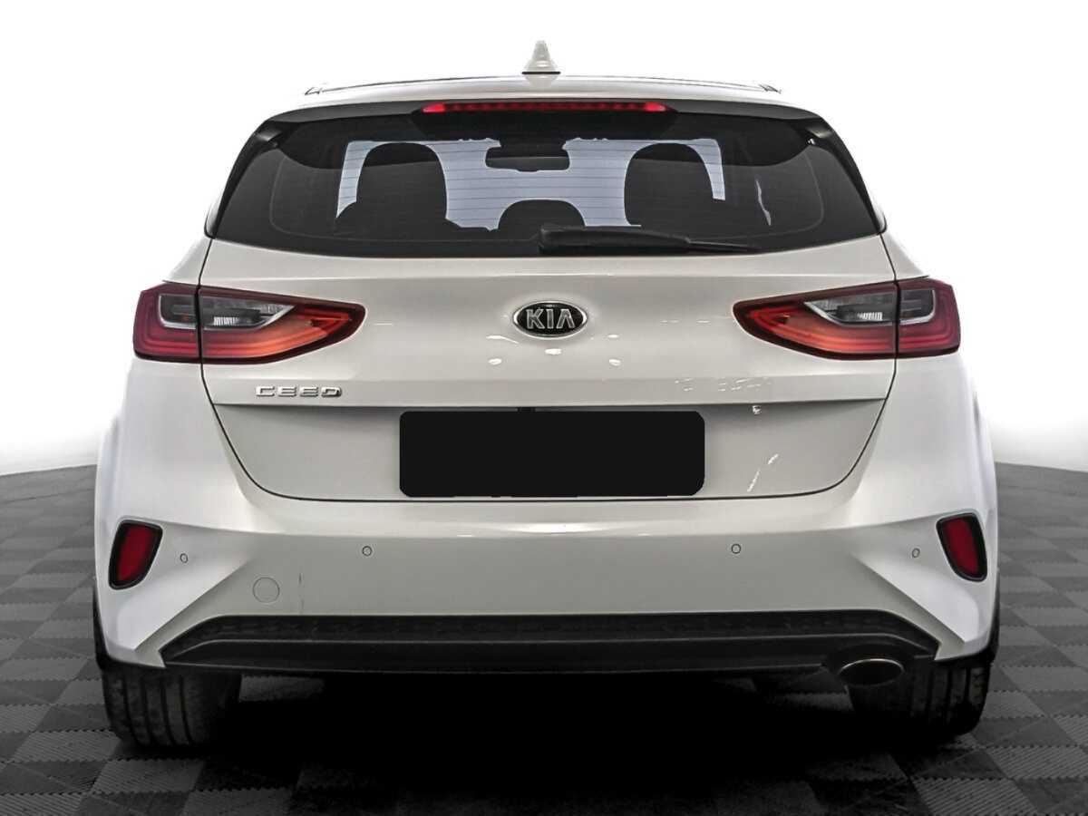 Kia Ceed 2020 года с пробегом. Фото: #5