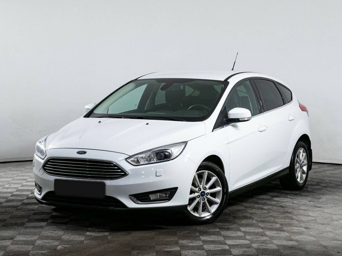 Ford Focus 2015 года с пробегом. Посмотреть фото
