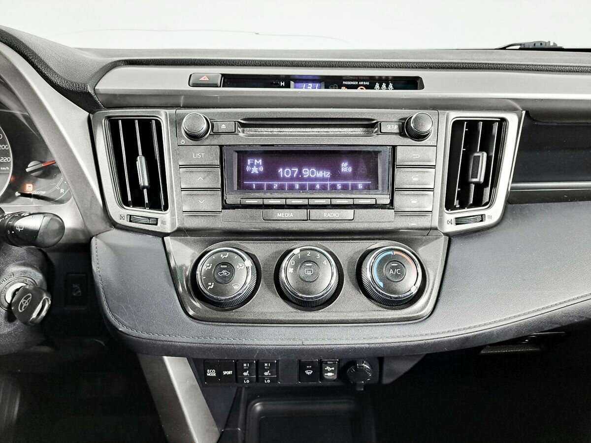 Toyota RAV4 2014 года с пробегом. Фото: #12